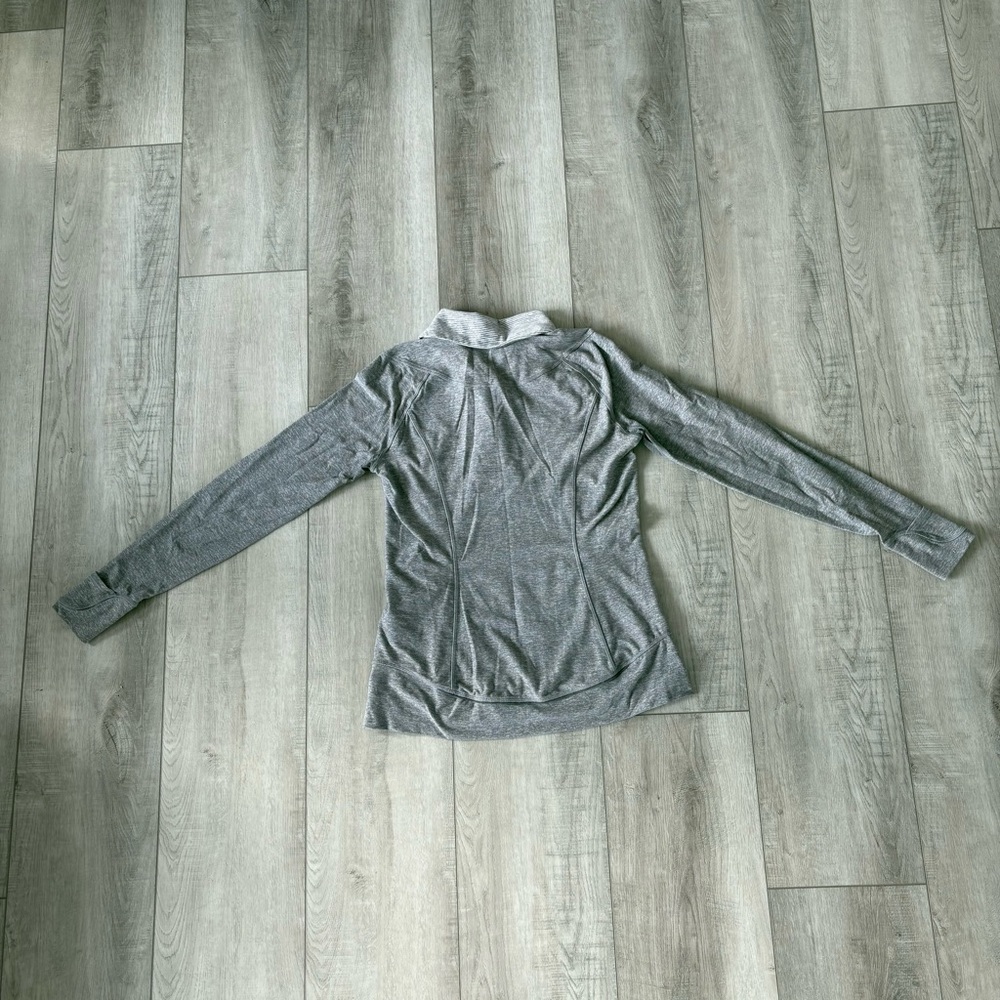 lululemon athletica Gray Long Sleeve Top - Picture 6 of 7